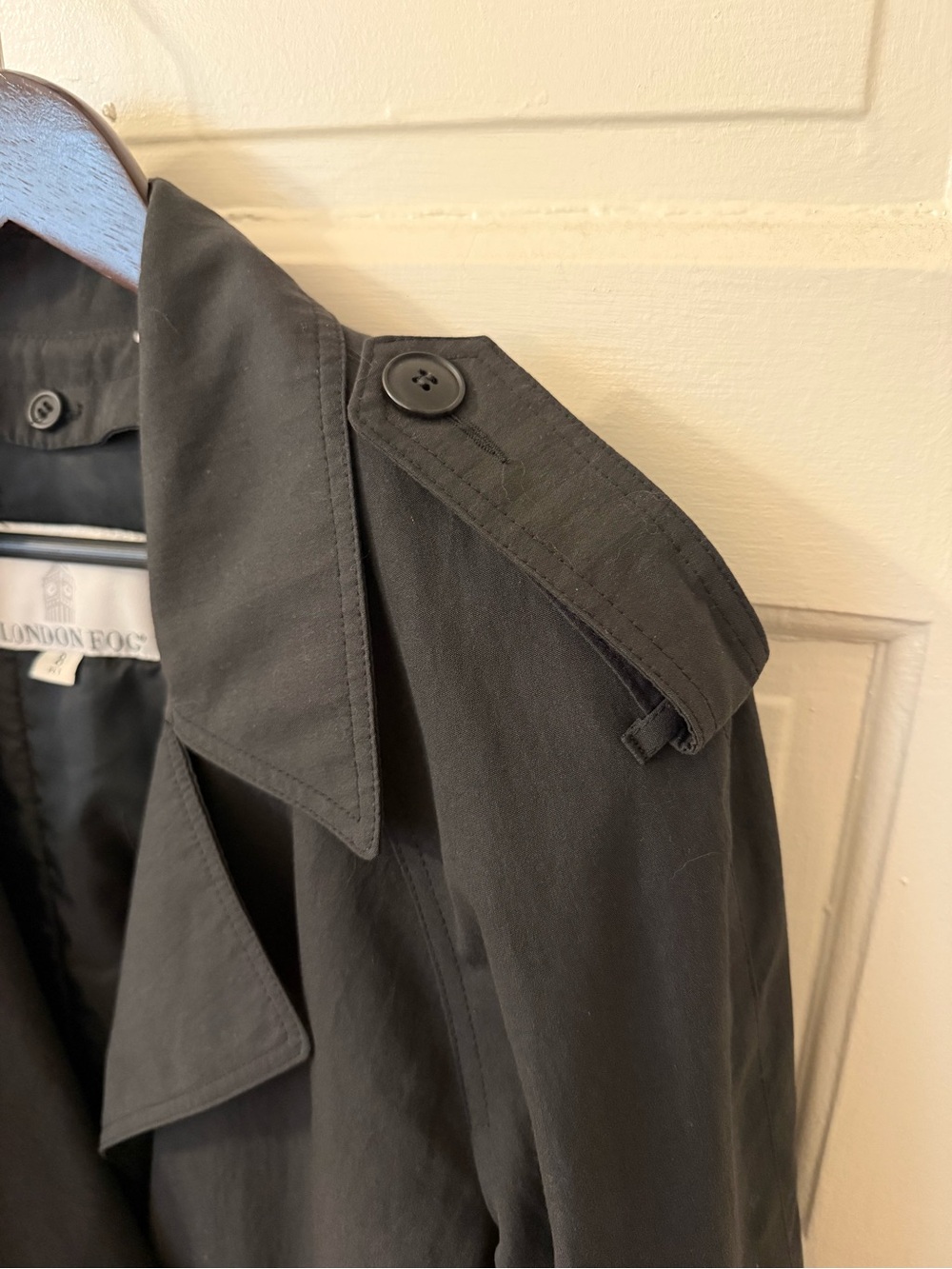 Vtg London Fog Black Trench Coat - Picture 5 of 11